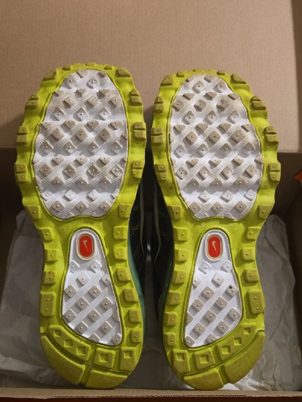 Nike Kids Air Max Sneakers - Gray and Neon Green Accent size 5Y